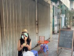 -Bánh Mì Huynh Hoa