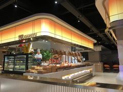 -享遇.锅姥姥牛排海鲜自助(小寨店)