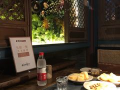-老牌坊云南鱼豆花火锅(哈西万达店)