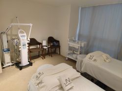 -JNK皮肤管理中心