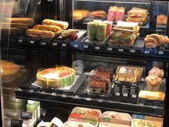 面包甜点陈列柜-星巴克(北京望京店)