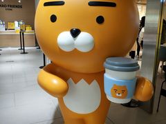 -KAKAO FRIENDS(弘大店)