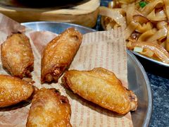 -何妹湿辣牛肉·粤式烧烤砂煲(桂雅路店)
