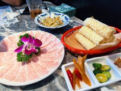 -禄婶鸡煲·打边炉