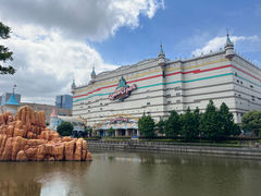 -宁波罗蒙环球乐园
