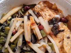 -小蛮妞家螺蛳粉(凯旋路店)