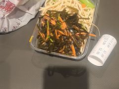 -聚合鑫东北熏酱熟食麻辣面(长阳店)