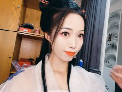 -盘子女人坊古装写真摄影(厦门总店)