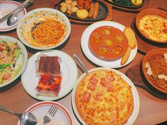 培根鸡肉双拼披萨-萨莉亚意式餐厅(杭州滨江天街店)