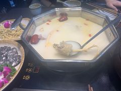 -新草堂锅物料理(泉城路店)