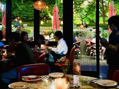 -BROWNSTONE布朗石西班牙餐厅(富城店)