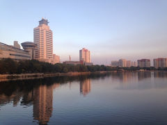 iphone_upload_pic-天塔旋转餐厅