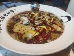 -江渔儿酸菜鱼(奥园广场金发购物中心店)