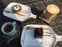 -UNI UNI(环亚凯瑟琳店)