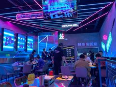 -燥次·烧烤酒场(万象城店)