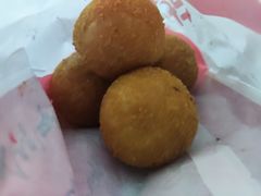 -华莱士·炸鸡汉堡(荔湾坑口店)