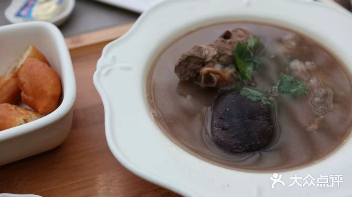 南沙游艇会·大兵船餐厅图片