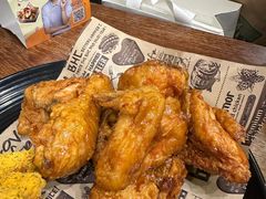 -BHC炸鸡(明洞总店)