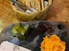 -羽深肉铺 Steak & Wine