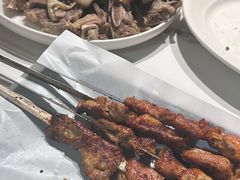 -贯贯吉·清真餐厅(浙江中路店)