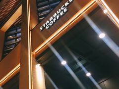 -星巴克(杭州湖滨银泰E区店)
