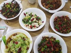 -建辉湖南土菜馆(南大街店)