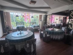 -东方之猪四更烤乳猪(金垦总店)