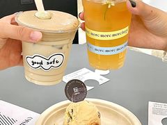 -HUGS coffee(东区店)