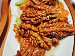 爆炒腰花-闫府私房菜·百年鲁菜(恒隆店)