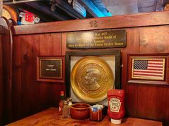 -Union Oyster House