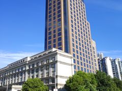 -上海宏泉丽笙酒店憩园咖啡厅