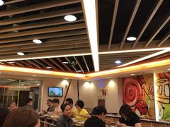 大堂-呷哺呷哺(世贸.工三店)