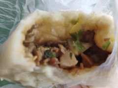 卤肉包-老陶包子铺(南大西南村店)