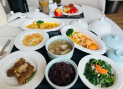 -鸿玥月子中心
