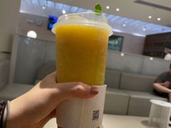 霸气小确杏-奈雪的茶(花城汇中区PRO店)