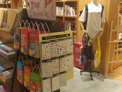 -百新书局(尚悦湾店)