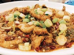 梭边鱼-巴特餐饮6加1音乐餐吧·新疆菜