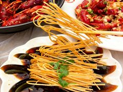 -肥肥虾庄·金牌油焖大虾(汉口城市广场店)