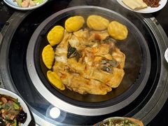 -人民公社铁锅炖·东北菜(卫国道店)