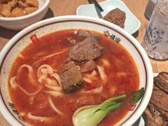-顺溜·手工刀削面·黑金店(铜锣湾店)