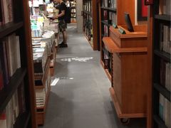 -西西弗书店(城西银泰城店)