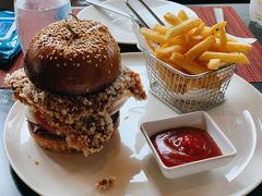 -WOLFGANG PUCK KITCHEN & BAR(迪士尼小镇店)