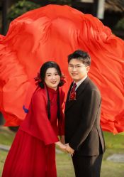 -雪中彩影婚纱摄影·微光艺术中心