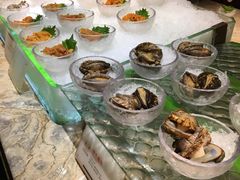 -半岛翡丽海鲜自助餐厅(观风亭店)