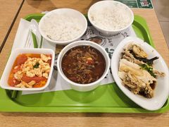 -老乡鸡(亳州路天庆大厦店)