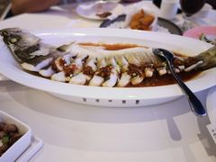 -万龙洲海鲜(大兴绿地缤纷城店)