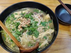 -湖南师大-三牌路鲜货冒菜