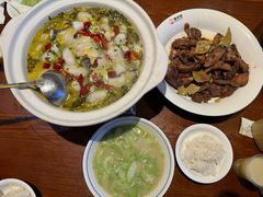 -唐师傅湘西名菜馆(武陵路店)