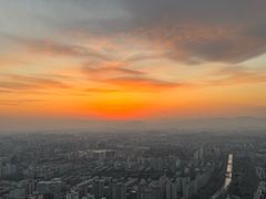 -中央电视塔旋转餐厅