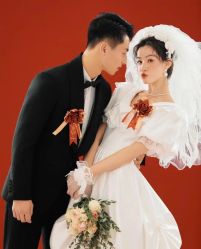 -钟爱一生婚纱摄影旗舰店